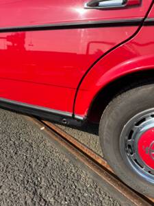 Image 19/65 of Mercedes-Benz 200 D (1982)