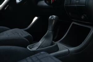 Bild 31/45 von Volkswagen Golf IV 1.6 (1997)