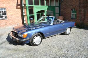 Bild 1/16 von Mercedes-Benz 560 SL (1988)