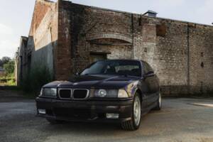 Image 4/80 of BMW M3 (1994)