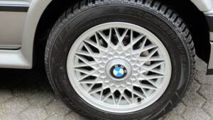 Bild 55/56 von BMW 325ix (1987)