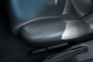 Image 47/50 of Jaguar XJ 220 (1993)