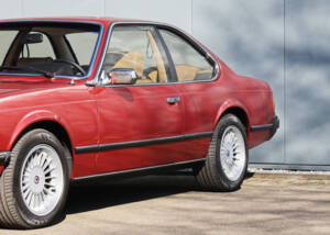 Image 24/50 of BMW 633 CSi A (1977)