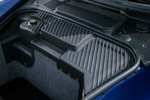 Immagine 25/42 di Porsche 911 GT3 (2000)