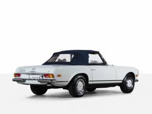 Afbeelding 14/57 van Mercedes-Benz 280 SL (1969)