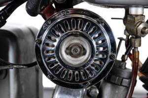 Image 20/25 of Beta DUMMY (1953)