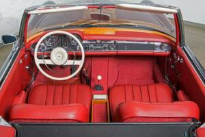 Bild 18/32 von Mercedes-Benz 230 SL (1963)