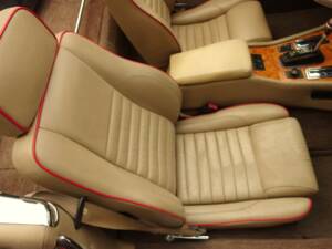 Image 49/99 de Jaguar XJS 5.3 V12 (1990)