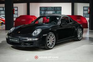 Image 2/25 de Porsche 911 Carrera 4S (2008)