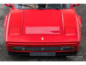 Bild 26/37 von Ferrari 328 GTS (1985)