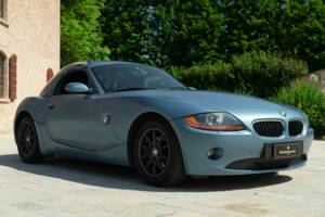 Immagine 2/49 di BMW Z4 2.2i (2004)