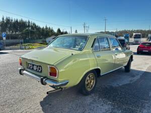 Image 7/55 de Peugeot 504 GL (1979)