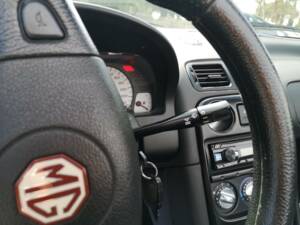 Bild 9/42 von MG TF 115 (2002)