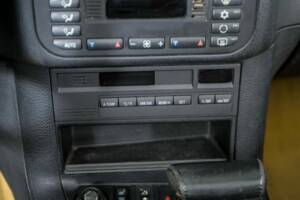 Bild 28/50 von BMW 318i (1996)
