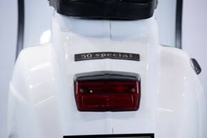 Image 48/50 of Piaggio Vespa 50 Special (1972)