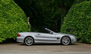 Image 2/23 de Mercedes-Benz SL 55 AMG (2007)