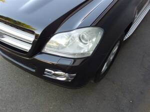 Afbeelding 37/100 van Mercedes-Benz GL 550 4MATIC (2008)
