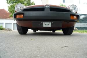 Image 21/100 of MG MGB (1978)