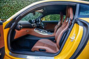 Bild 27/35 von Mercedes-AMG GT-S (1900)