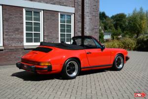 Bild 7/13 von Porsche 911 Carrera 3.2 (1988)
