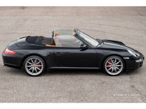 Image 12/32 of Porsche 911 Carrera S (2005)