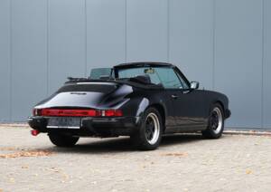 Afbeelding 32/44 van Porsche 911 SC 3.0 (1983)