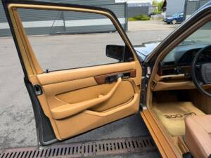 Bild 9/24 von Mercedes-Benz S 350 Turbodiesel (1995)