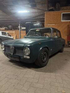 Image 2/10 of Alfa Romeo Giulia 1300 TI (1969)