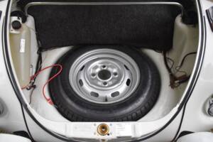 Bild 49/49 von Volkswagen Super Beetle (1979)