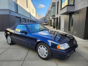 Image 3/16 of Mercedes-Benz SL 320 (1995)