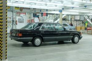 Bild 49/50 von Mercedes-Benz 300 SEL (1991)