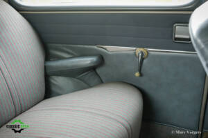 Image 15/45 of Ford Pilot V8 (1947)