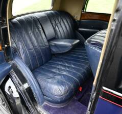 Bild 26/50 von Rolls-Royce 20/25 HP Sport Saloon (1933)