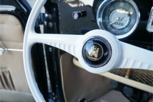 Image 36/50 of Volkswagen Beetle 1200 Standard "Oval" (1955)