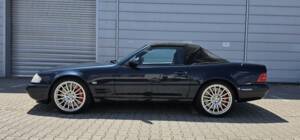 Image 92/100 of Mercedes-Benz SL 500 (1999)