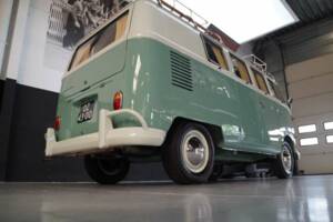 Image 28/50 of Volkswagen T1 panel van (1964)