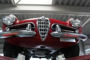 Image 18/50 of Alfa Romeo Giulietta Spider Veloce (1959)
