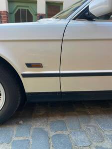 Bild 36/82 von BMW 525i (1993)