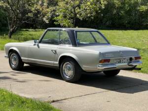 Image 4/15 of Mercedes-Benz 230 SL (1967)