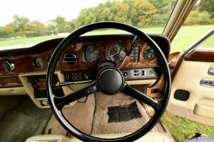 Bild 48/50 von Rolls-Royce Silver Shadow II (1979)