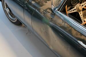 Image 18/28 of Jaguar E-Type 3.8 (1962)