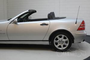 Image 7/8 de Mercedes-Benz SLK 230 Kompressor (1999)
