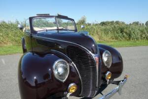Image 31/52 de Ford V8 (1938)