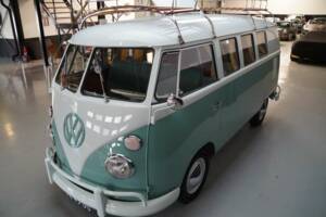 Image 46/50 of Volkswagen T1 panel van (1964)