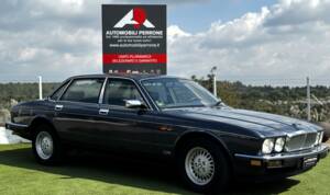 Imagen 3/33 de Jaguar XJ6 3.2 (1990)