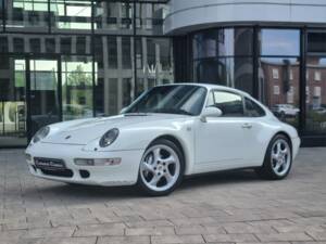 Image 14/45 of Porsche 911 Carrera 4 (1995)