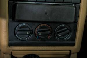 Immagine 24/50 di Audi 80 quattro  -  1.8S (1987)