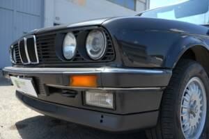 Imagen 9/19 de BMW 320i (1989)