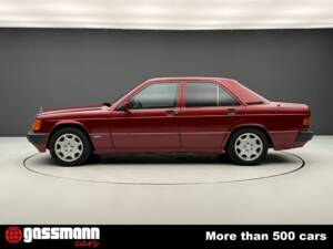 Image 5/15 of Mercedes-Benz 190 E 2.0 (1992)
