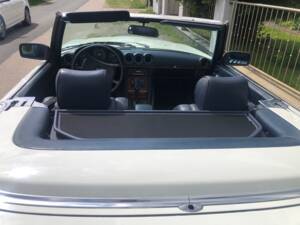 Bild 10/42 von Mercedes-Benz 380 SL (1981)